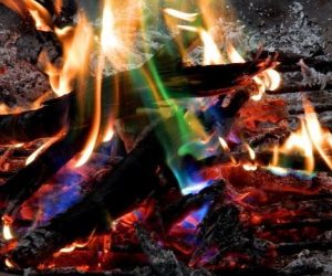 Colored Flames - Campfire Color Crystals